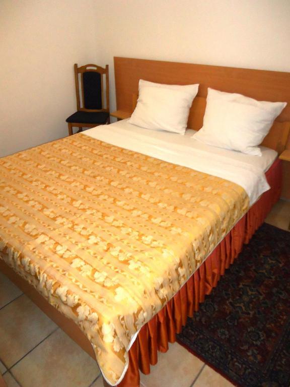 Hotel Pelikan فيربازار المظهر الخارجي الصورة